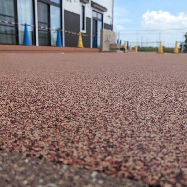 ソフトグラウンド　標準タイプ　ゴムチップ舗装