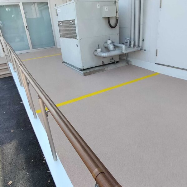 ゴムチップ舗装　ソフトグラウンド　標準タイプ