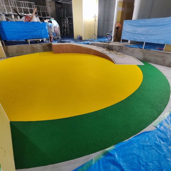 東京都港区 オフィスビル2 ゴムチップ舗装 ソフトグラウンド 標準タイプ 砂場枠タイプ