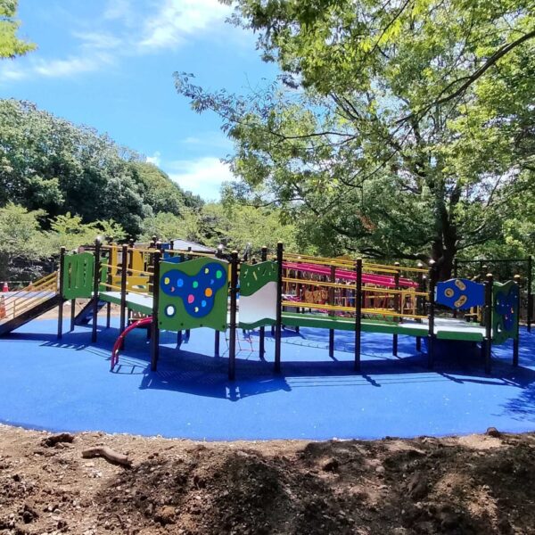 ゴムチップ舗装　ソフトグラウンド厚塗りタイプ