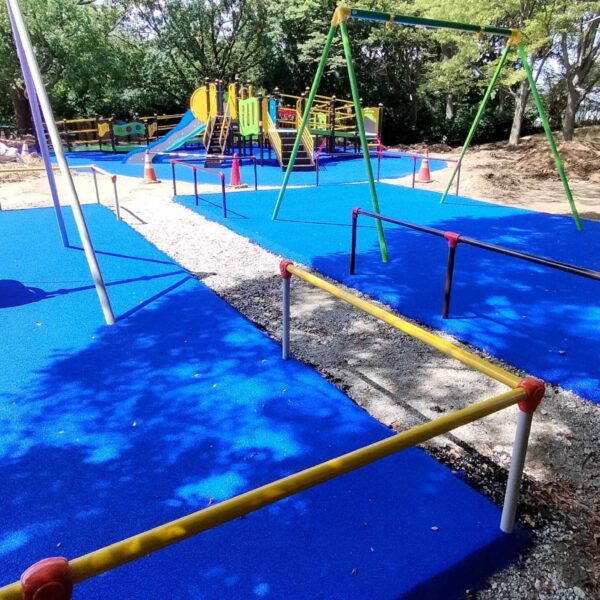 ゴムチップ舗装　ソフトグラウンド厚塗りタイプ