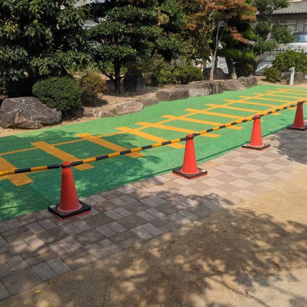 ソフトグラウンド　厚塗りタイプ　ゴムチップ舗装