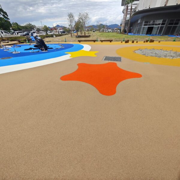 ゴムチップ舗装　ソフトグラウンド　標準タイプ