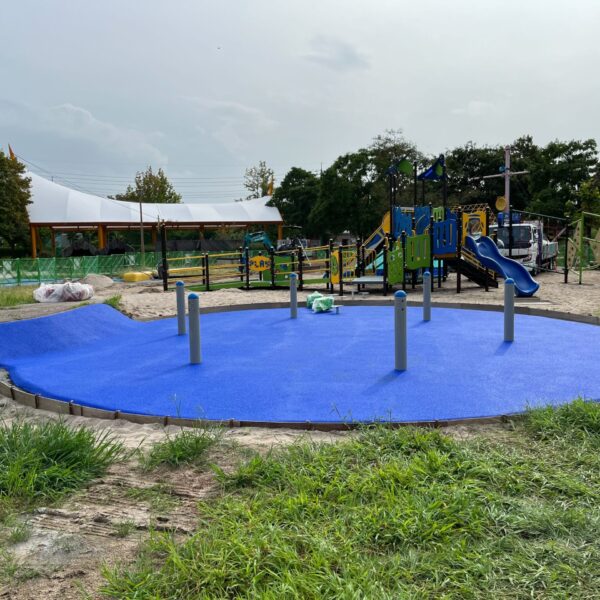 ゴムチップ舗装　ソフトグラウンド厚塗りタイプ