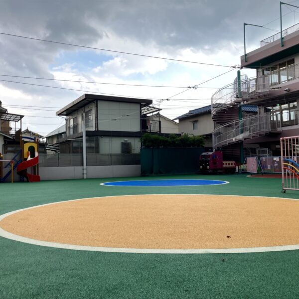 ゴムチップ舗装　ソフトグラウンド