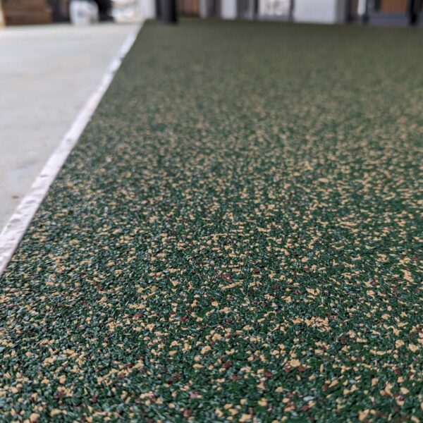 ゴムチップ舗装　ソフトグラウンド