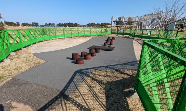 ゴムチップ舗装　ソフトグラウンド