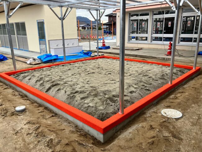 ゴムチップ舗装　ソフトグラウンド