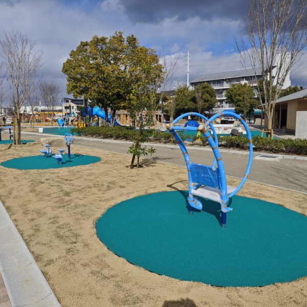 大阪府守口市 公園施設2 ゴムチップ舗装 ソフトグラウンドシリーズ