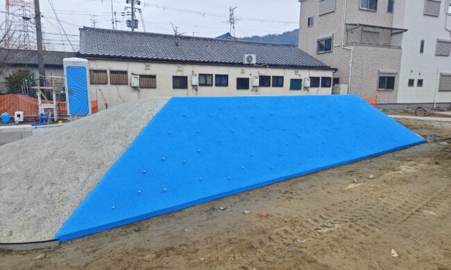 ゴムチップ舗装　ソフトグラウンド