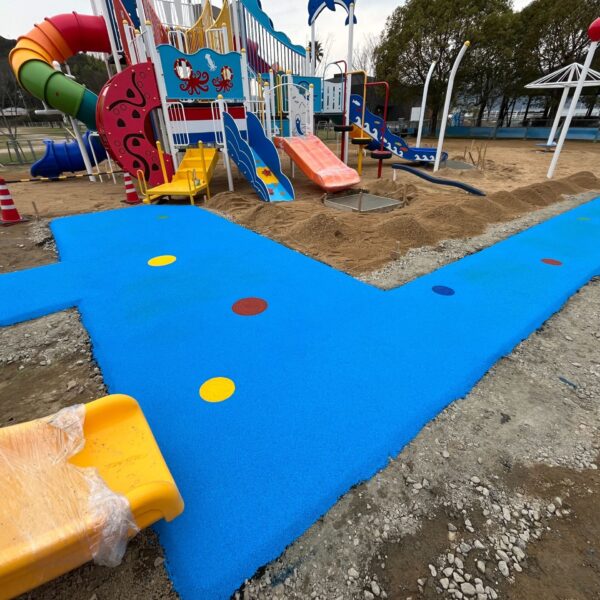 広島県尾道市 公園施設7 ゴムチップ舗装 ソフトグラウンドシリーズ