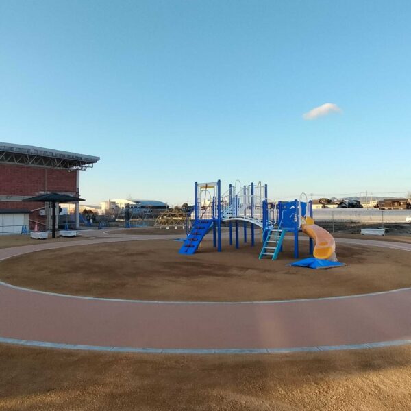 ゴムチップ舗装　ソフトグラウンド