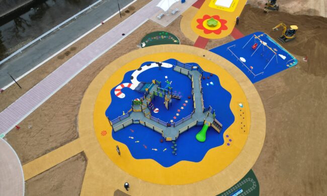 ゴムチップ舗装　ソフトグラウンド