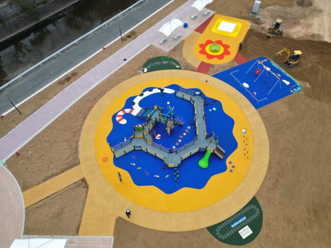 ゴムチップ舗装　ソフトグラウンド