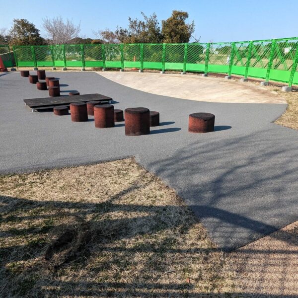 徳島県松茂町 公園施設5 ゴムチップ舗装 ソフトグラウンド