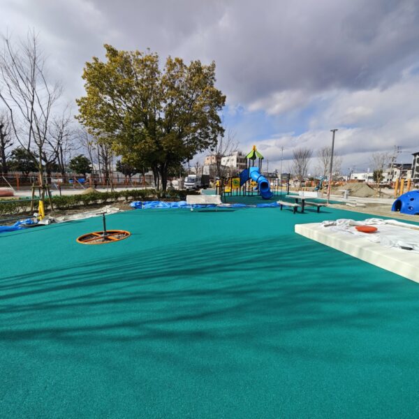 大阪府守口市 公園施設5 ゴムチップ舗装 ソフトグラウンドシリーズ