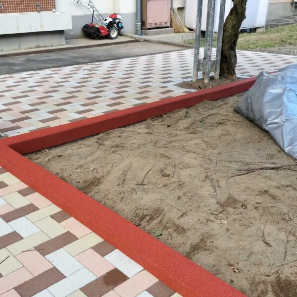 ゴムチップ舗装　ソフトグラウンド