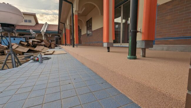 ゴムチップ舗装　ソフトグラウンド