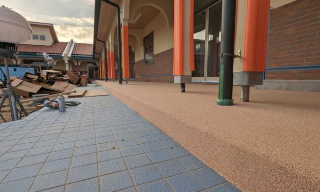 ゴムチップ舗装　ソフトグラウンド