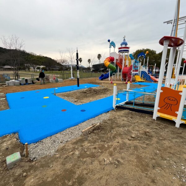 広島県尾道市 公園施設13 ゴムチップ舗装 ソフトグラウンドシリーズ