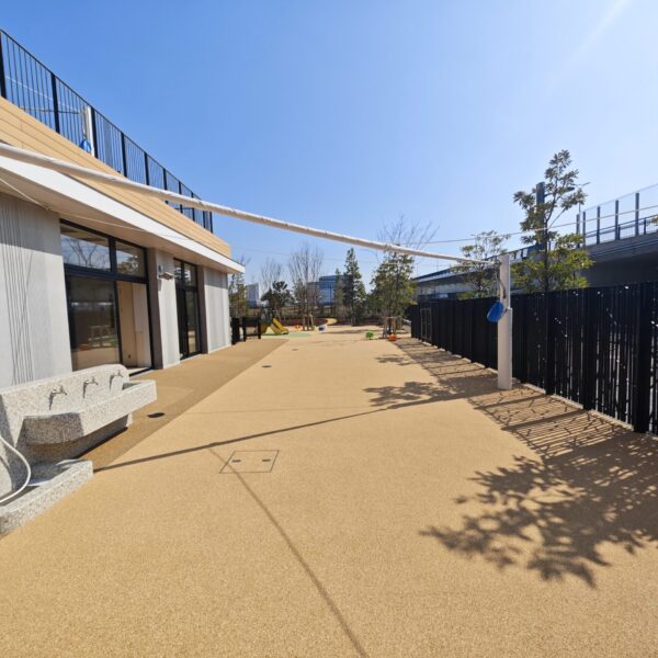 ゴムチップ舗装　ソフトグラウンド