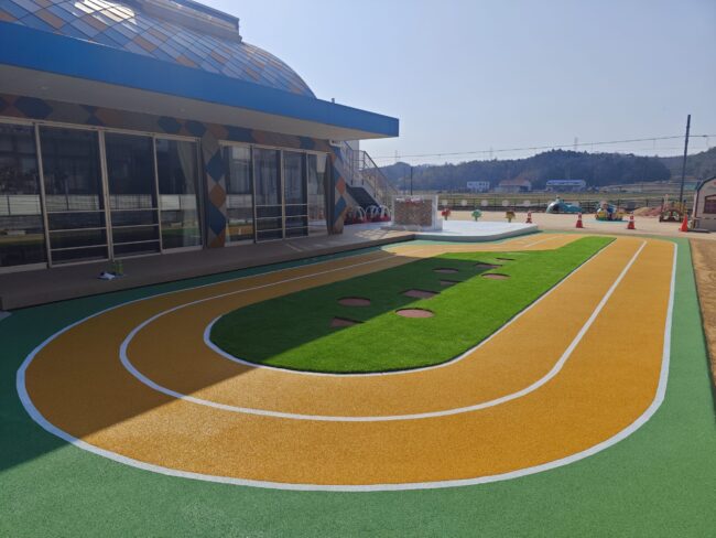 ゴムチップ舗装　ソフトグラウンドシリーズ