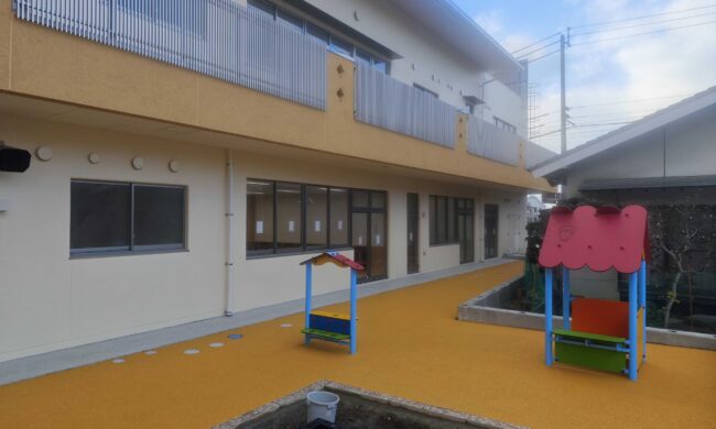 ゴムチップ舗装　ソフトグラウンド