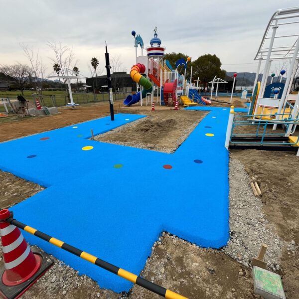 広島県尾道市 公園施設5 ゴムチップ舗装 ソフトグラウンドシリーズ