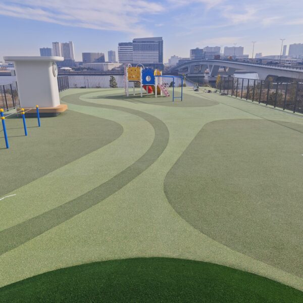 ゴムチップ舗装　ソフトグラウンド