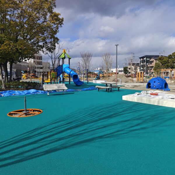 大阪府守口市 公園施設4 ゴムチップ舗装 ソフトグラウンドシリーズ