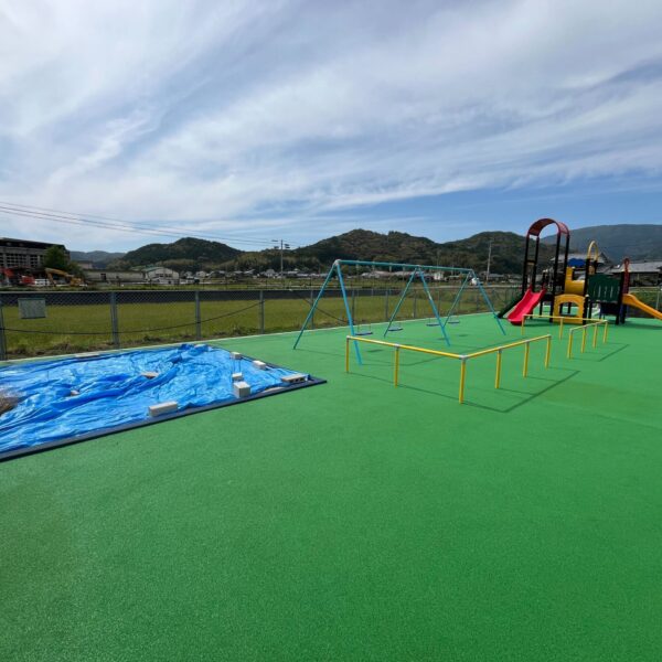 ゴムチップ舗装　ソフトグラウンド