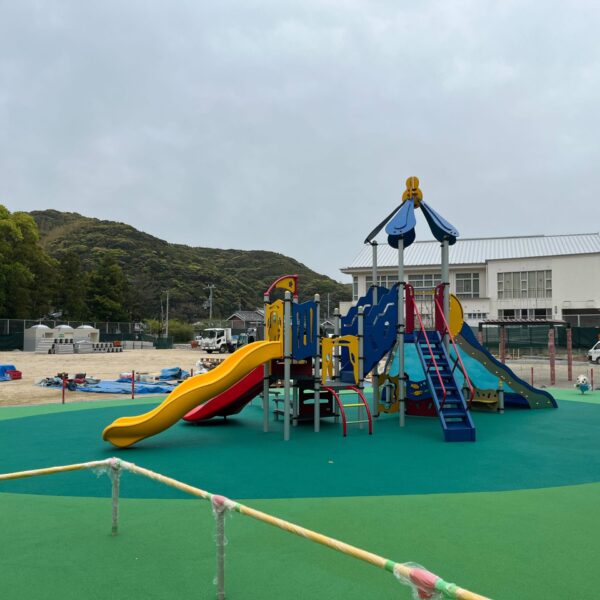 和歌山県日高町 公園施設4 ゴムチップ舗装 ソフトグラウンド