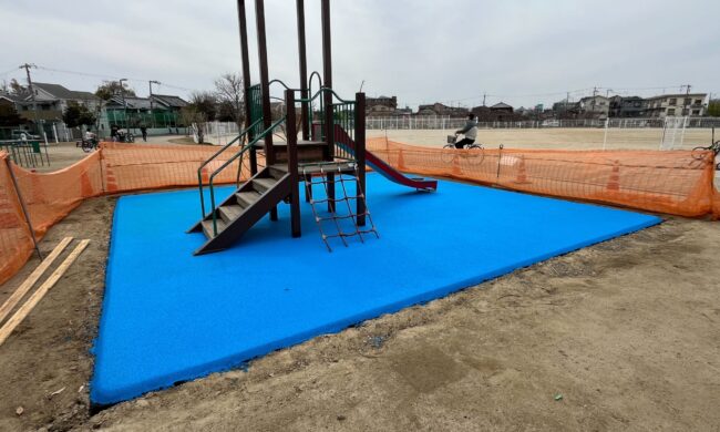 ゴムチップ舗装　ソフトグラウンド