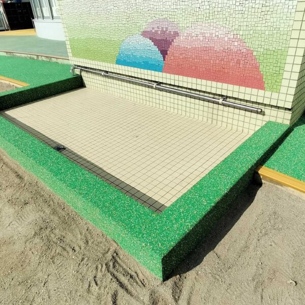 岡山県岡山市 保育施設6 ゴムチップ舗装 ソフトグラウンド