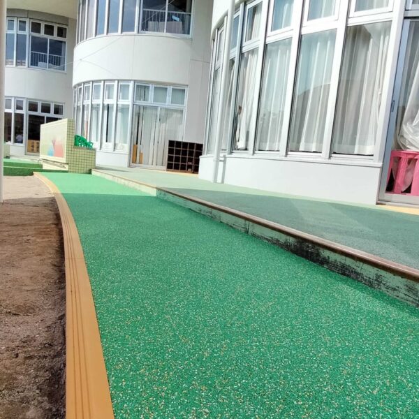 岡山県岡山市 保育施設5 ゴムチップ舗装 ソフトグラウンド
