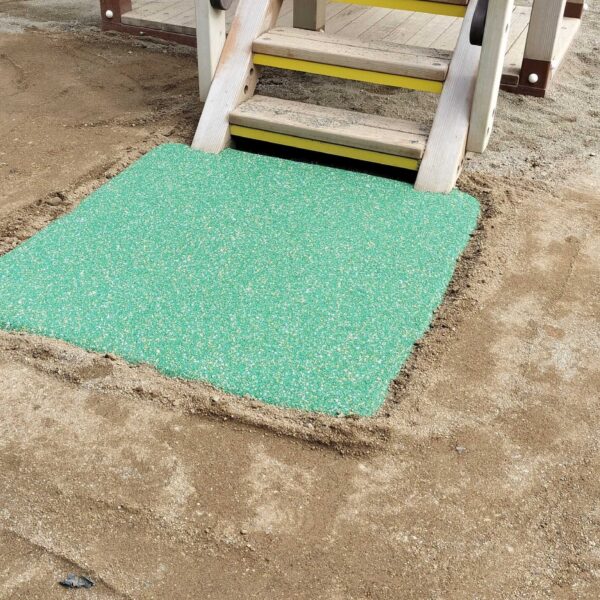 岡山県岡山市 保育施設7 ゴムチップ舗装 ソフトグラウンド