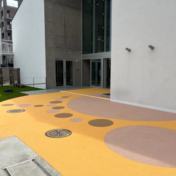 ゴムチップ舗装　ソフトグラウンド