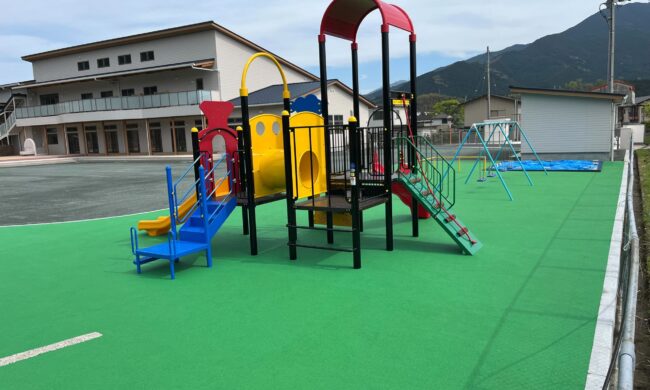 ゴムチップ舗装　ソフトグラウンド