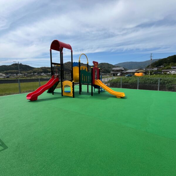 ゴムチップ舗装　ソフトグラウンド