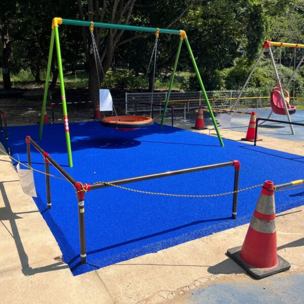 ゴムチップ舗装　ソフトグラウンド厚塗りタイプ