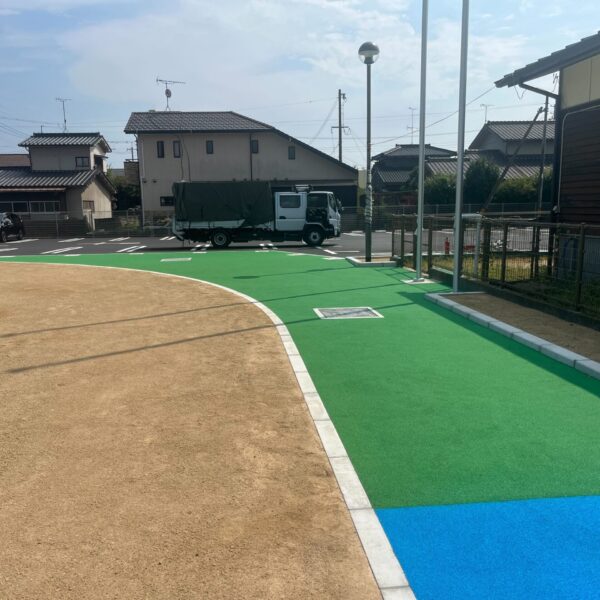 ゴムチップ舗装　ソフトグラウンド標準タイプ