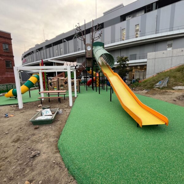 大阪府堺市 商業施設9 ゴムチップ舗装 ソフトグラウンド厚塗りタイプ