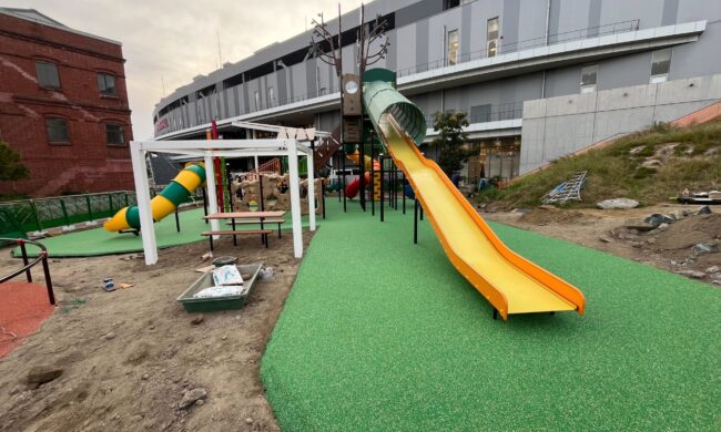 ゴムチップ舗装　ソフトグラウンド厚塗りタイプ