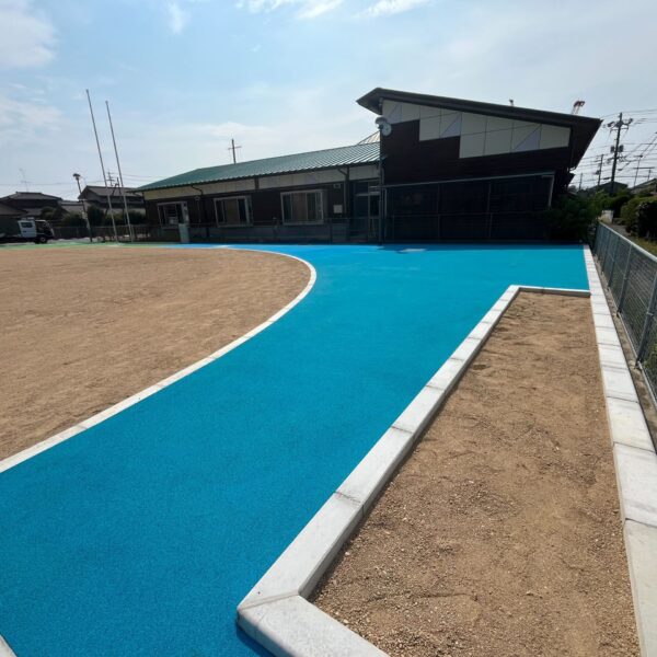 ゴムチップ舗装　ソフトグラウンド標準タイプ