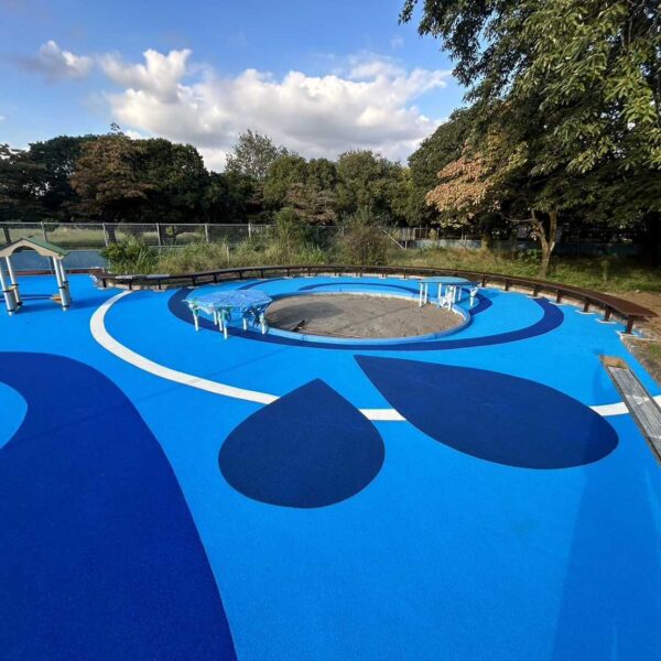 ゴムチップ舗装　ソフトグラウンド厚塗りタイプ