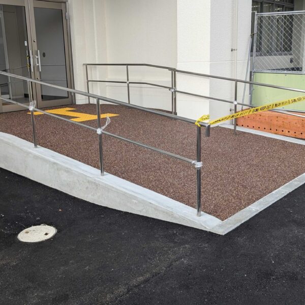 ゴムチップ舗装　ソフトグラウンド標準タイプ