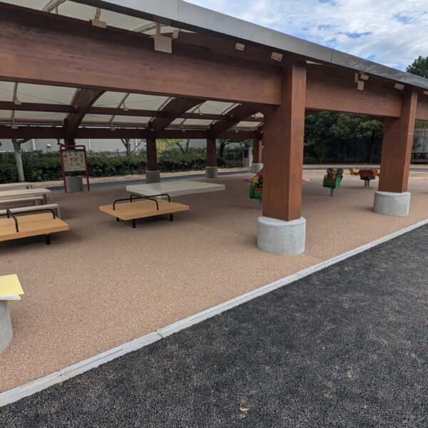 ゴムチップ舗装　ソフトグラウンド標準タイプ