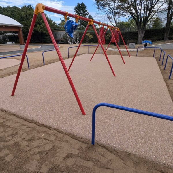 ゴムチップ舗装　ソフトグラウンド標準タイプ