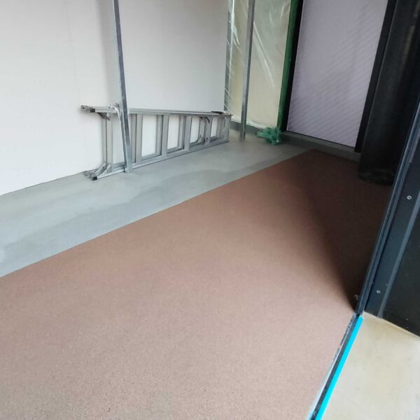 ソフトグラウンド標準タイプ　ゴムチップ　ゴムチップ舗装