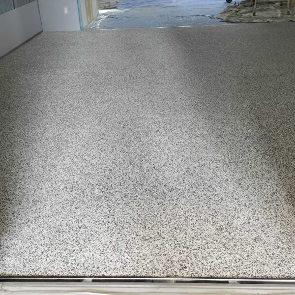 ソフトグラウンド標準タイプ　ゴムチップ　ゴムチップ舗装